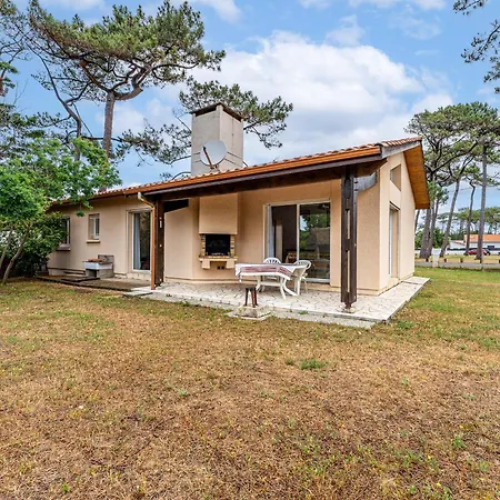 Maison A Biscarrosse: Proche Plage, Commerces, Jardin, Terrasse Avec Bbq, 5 Pers, Garage - Fr-1-521-247 Ferienhaus